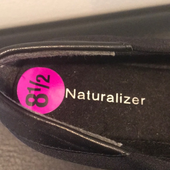 NWOB Naturalizer black shoes size 8-1/2 - Picture 6 of 6